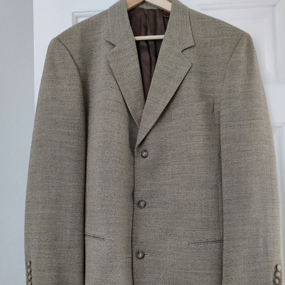 Donna Karan Signature Beige Phantom Plaid Wool Three Button Sport Coat 44R